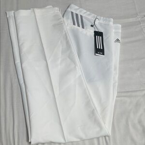 Mens Adidas White and golf Pants size 33X32 Stretchy waist